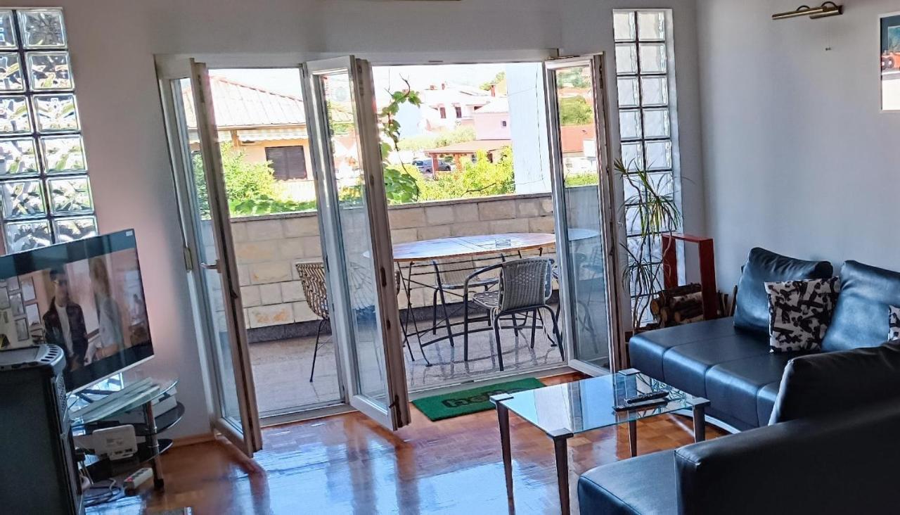 קרק Apartment Tin מראה חיצוני תמונה