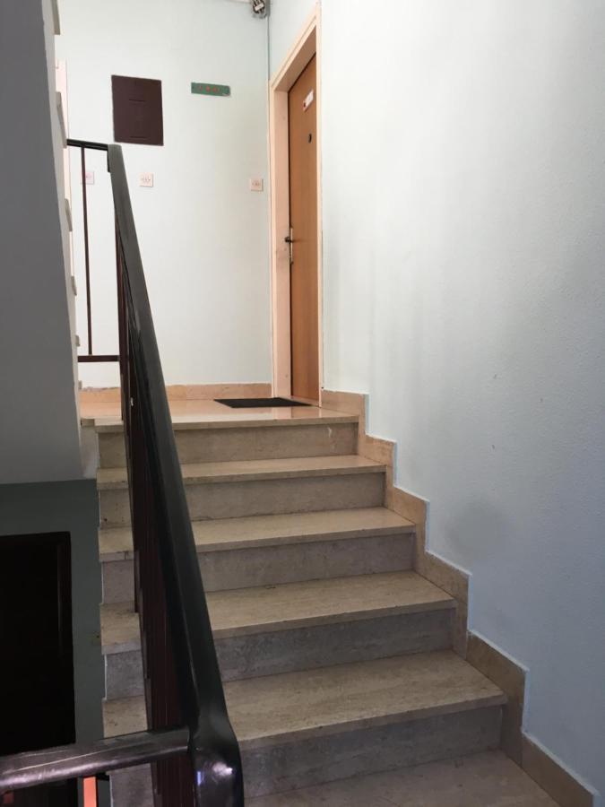 קרק Apartment Tin מראה חיצוני תמונה